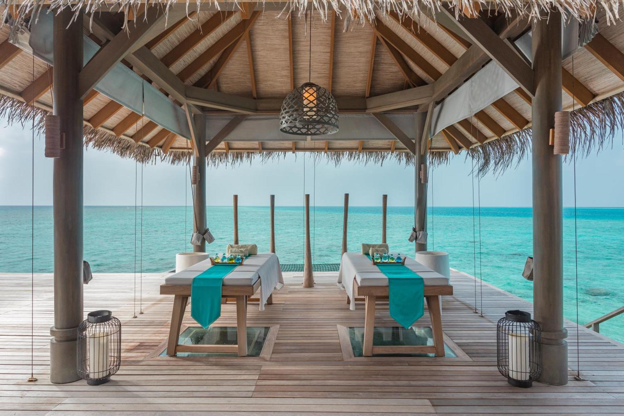 ホテル ヴァッカル モルディブス Thulhaadhoo エクステリア 写真